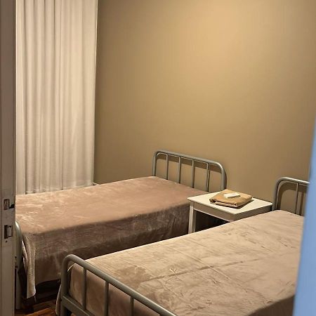 Pertinho Consulado Americano Ar Condicionado 2 Quartos Ate 5 Pessoas Av Carlos Gomes Porto Alegre Zewnętrze zdjęcie